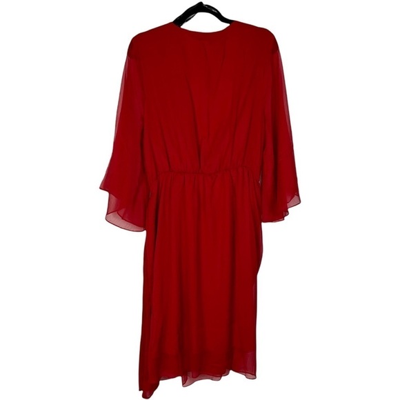 CITY CHIC SOFTLY WRAP LOVE RED BATWING SLEEVE FAUX WRAP HOLIDAY COCKTAIL DRESS - Picture 4 of 16